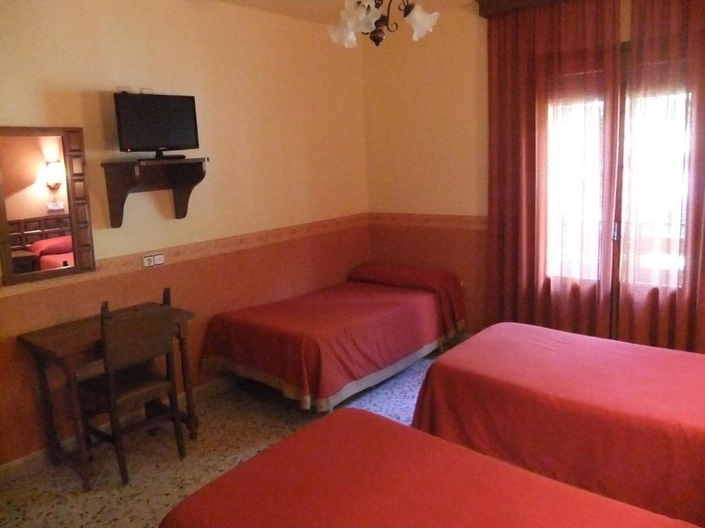 Hotel Latre Broto Rum bild